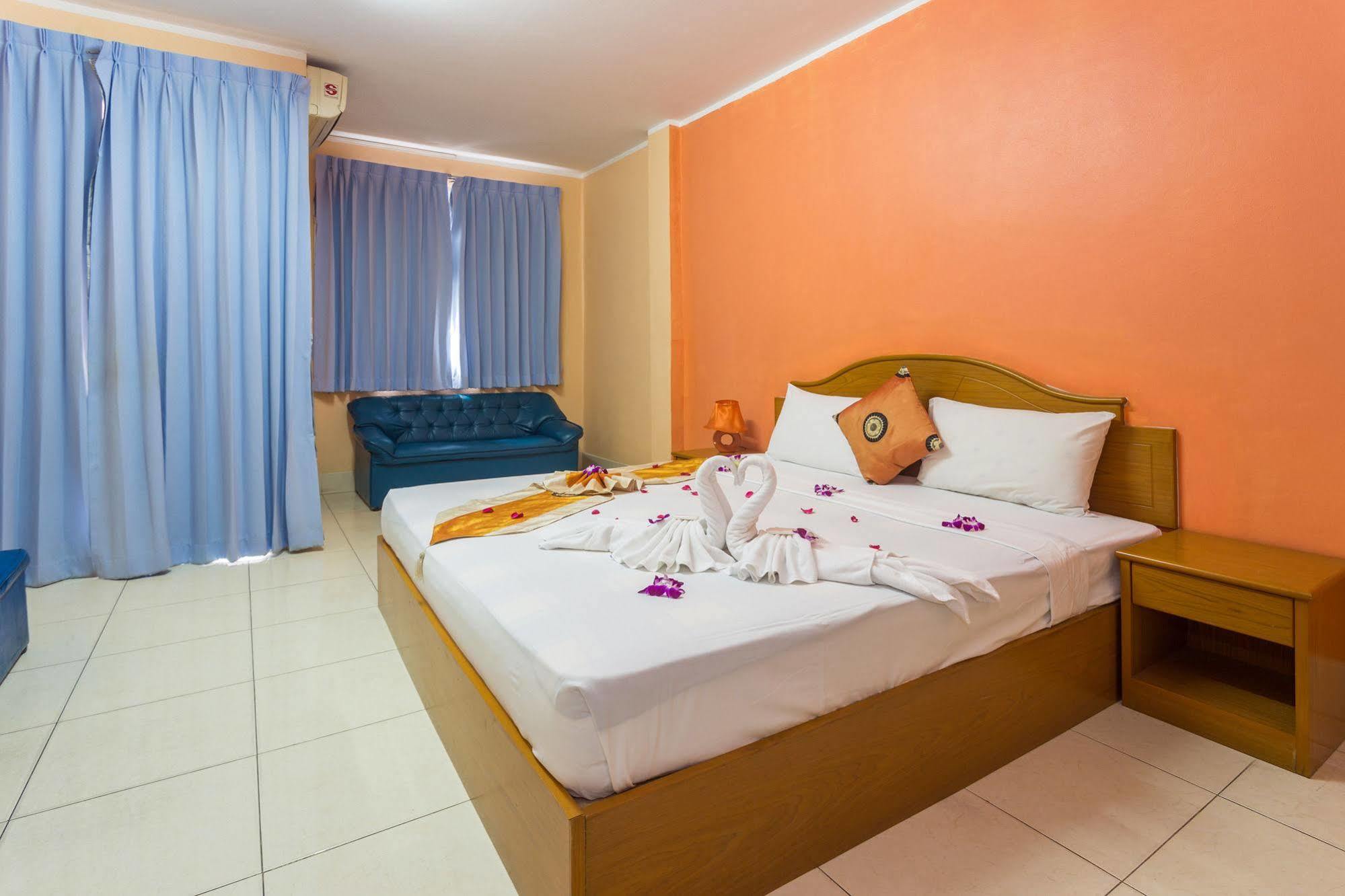 Guesthouse Belvedere Patong Eksteriør bilde